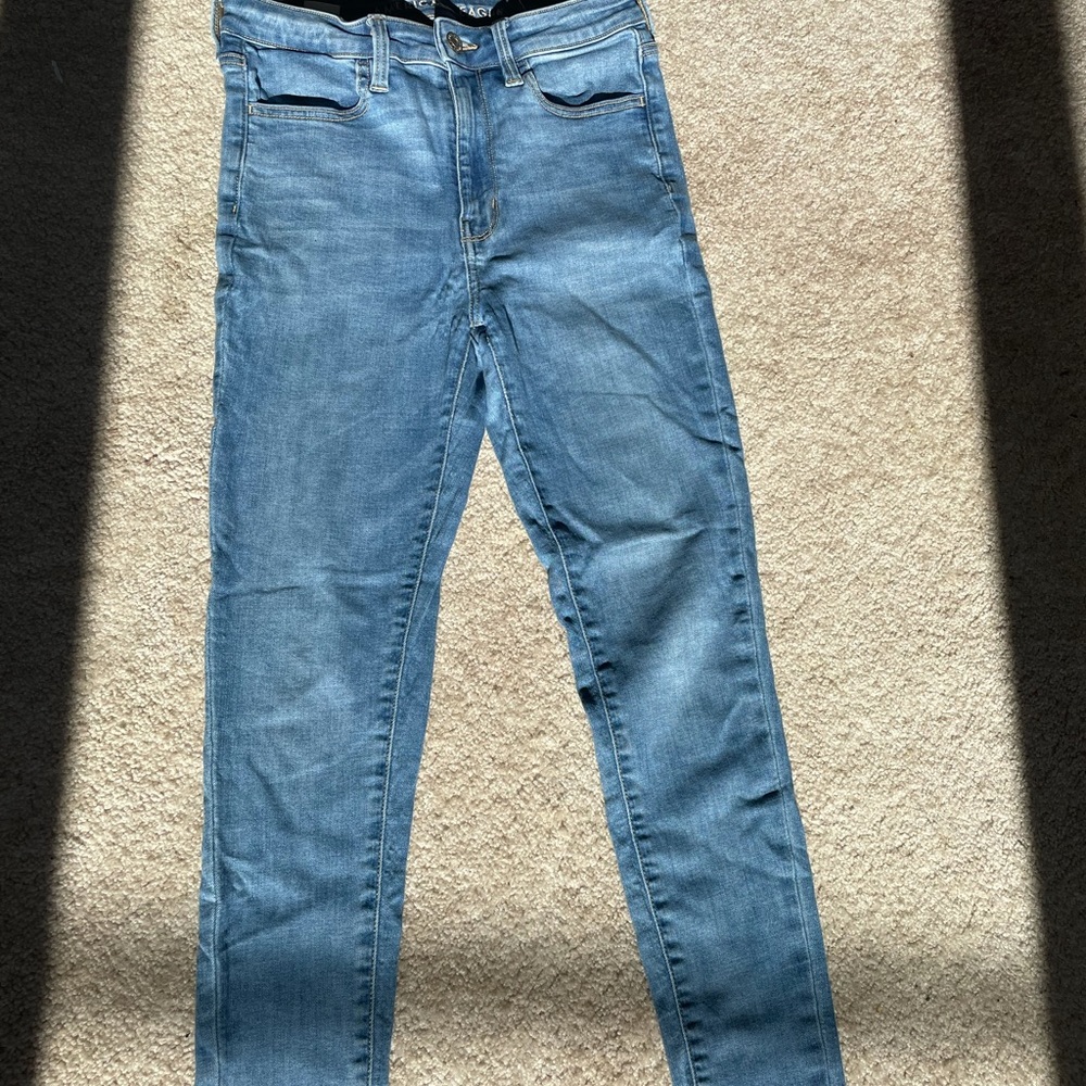 American Eagle High Rise Jeans